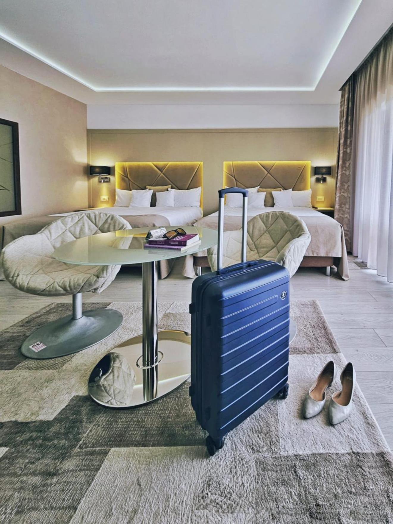 Hotel Eden Garden Spa Câmpulung Moldovenesc Dış mekan fotoğraf